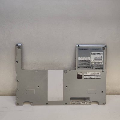 قاب لپ تاپ پاناسونیک مدل PANASONIC CF-AX3 در پشت قاب (D) قاب لپ تاپ